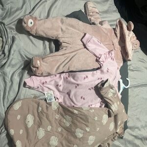 Lot of 3-6 mo old baby suits